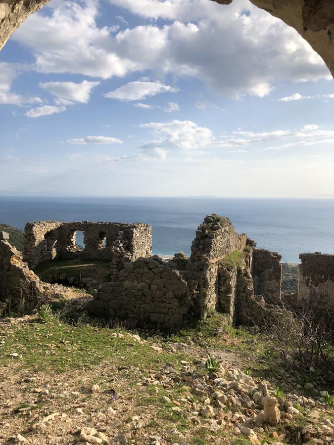 Tzavelitiko Home Himare Eksteriør bilde