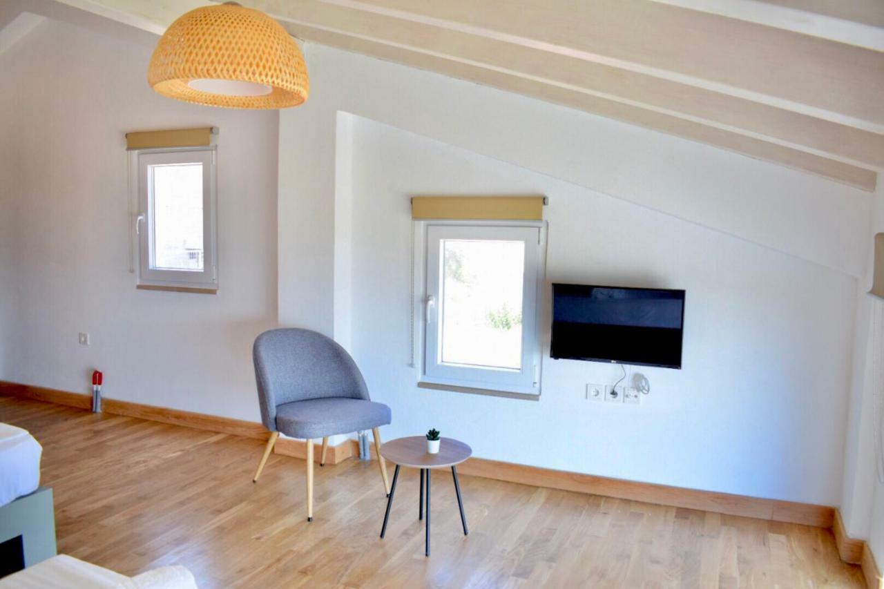 Tzavelitiko Home Himare Eksteriør bilde